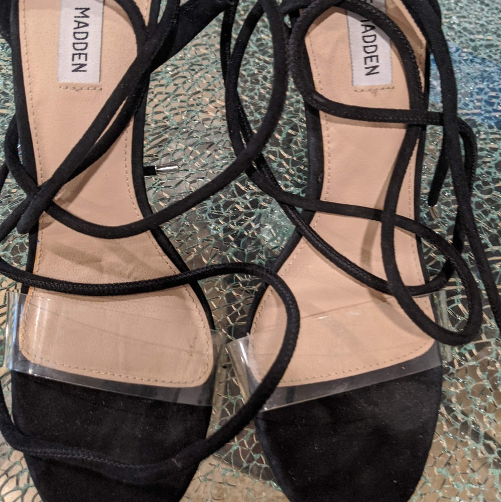 Steve Madden suede sandals